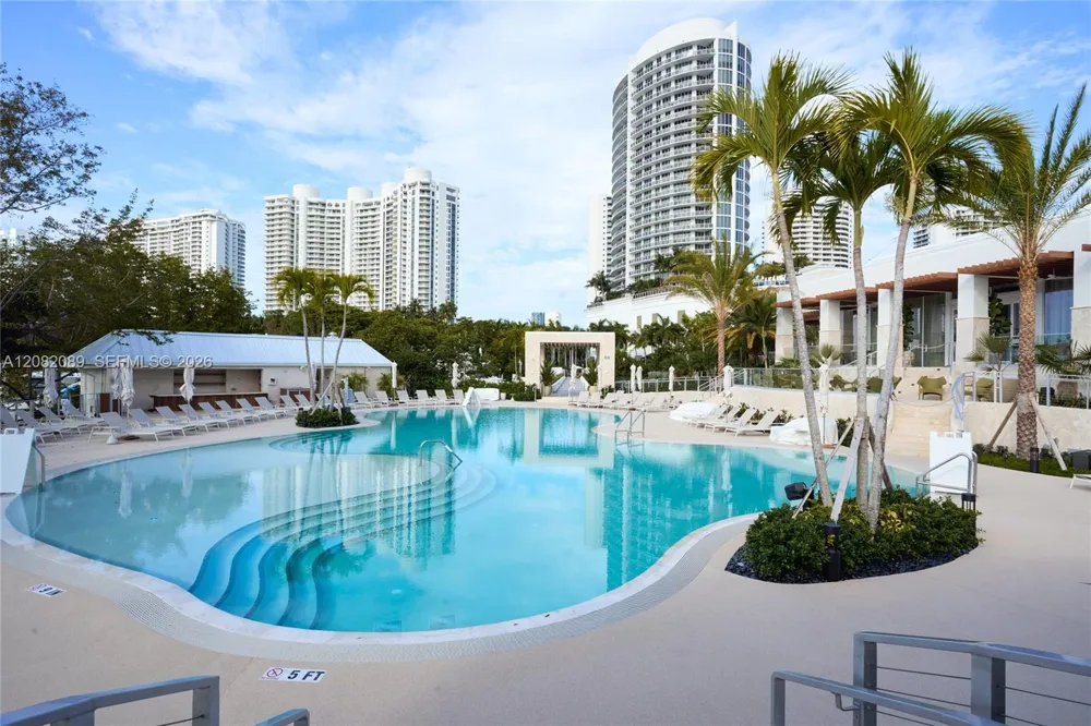 1000 E Island Blvd #1403 Aventura, FL 33160