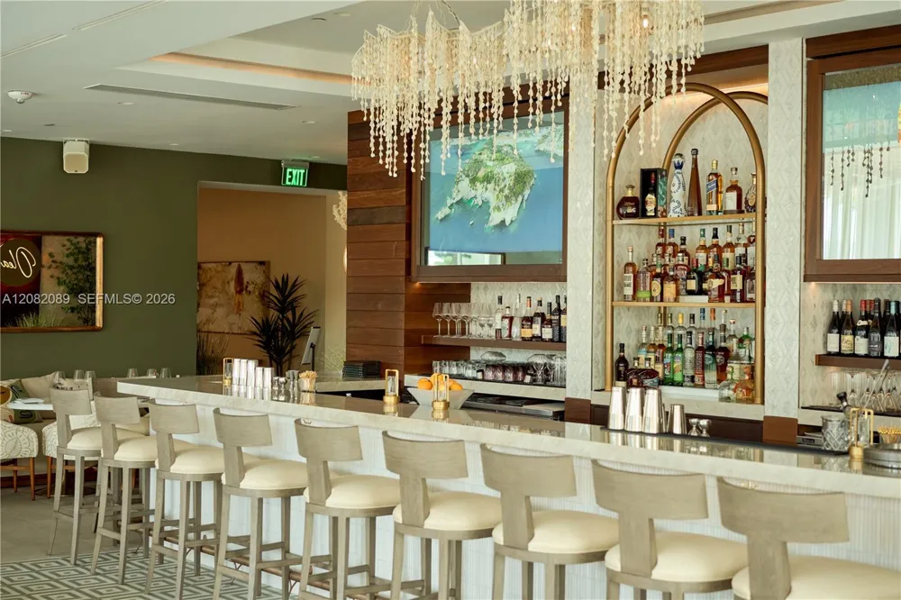 1000 E Island Blvd #1403 Aventura, FL 33160
