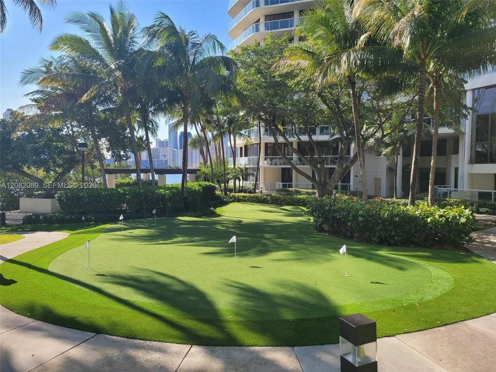 1000 E Island Blvd #1403 Aventura, FL 33160