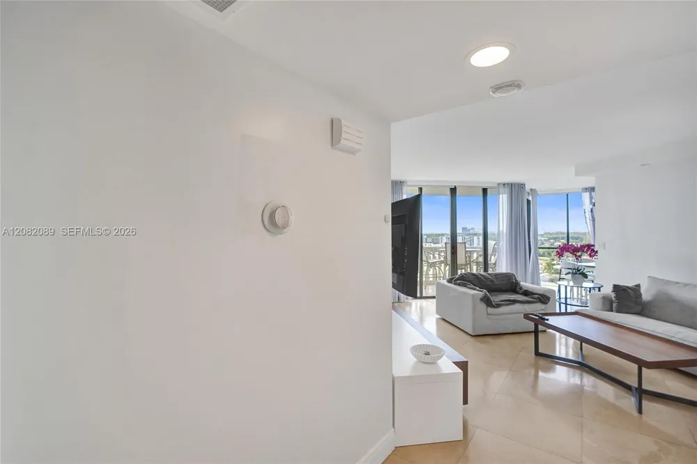 1000 E Island Blvd #1403 Aventura, FL 33160