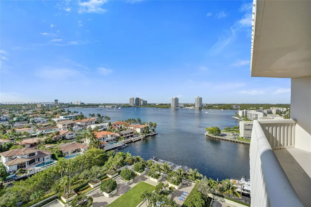 1000 E Island Blvd #1403 Aventura, FL 33160