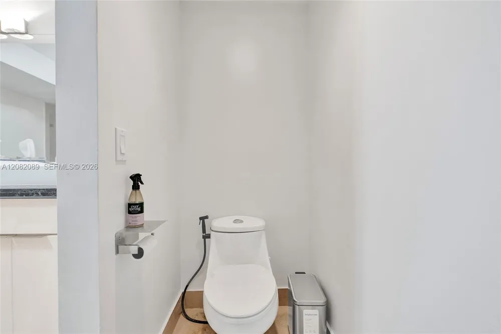 1000 E Island Blvd #1403 Aventura, FL 33160