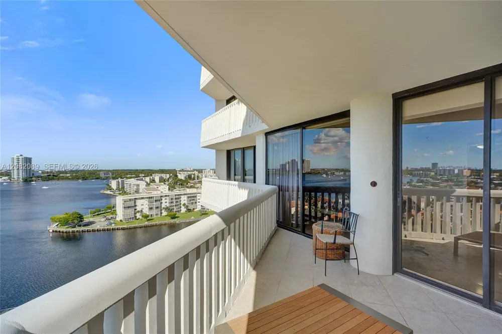 1000 E Island Blvd #1403 Aventura, FL 33160