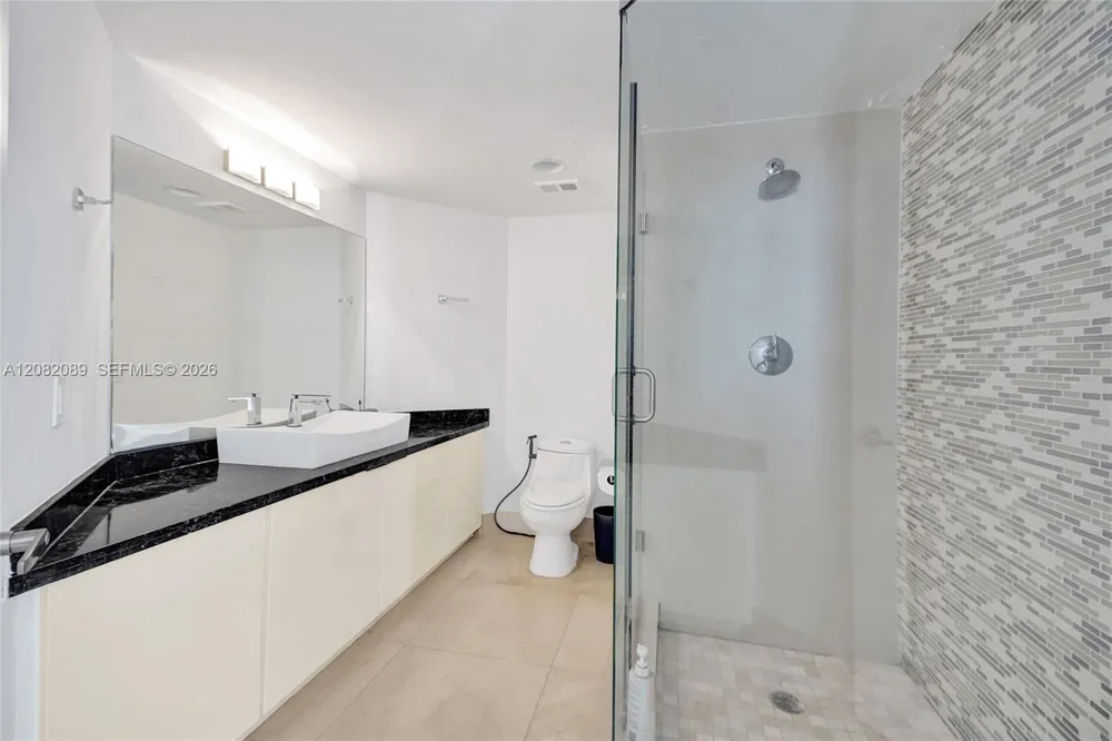 1000 E Island Blvd #1403 Aventura, FL 33160