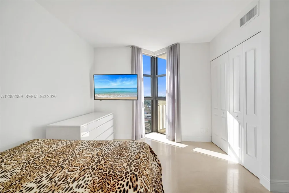 1000 E Island Blvd #1403 Aventura, FL 33160