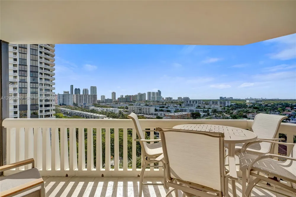 1000 E Island Blvd #1403 Aventura, FL 33160