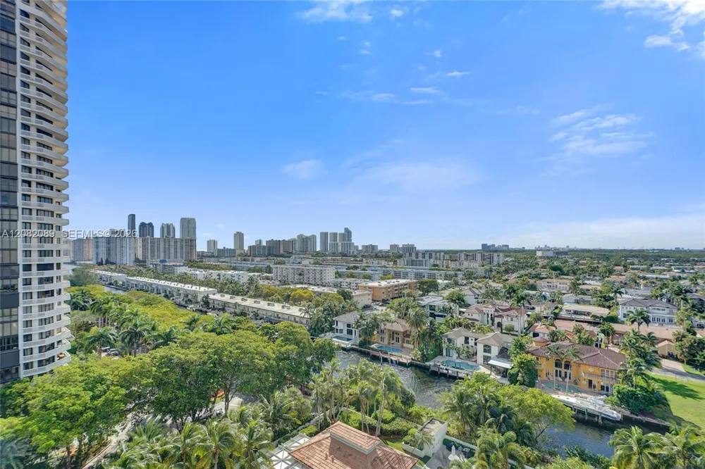 1000 E Island Blvd #1403 Aventura, FL 33160