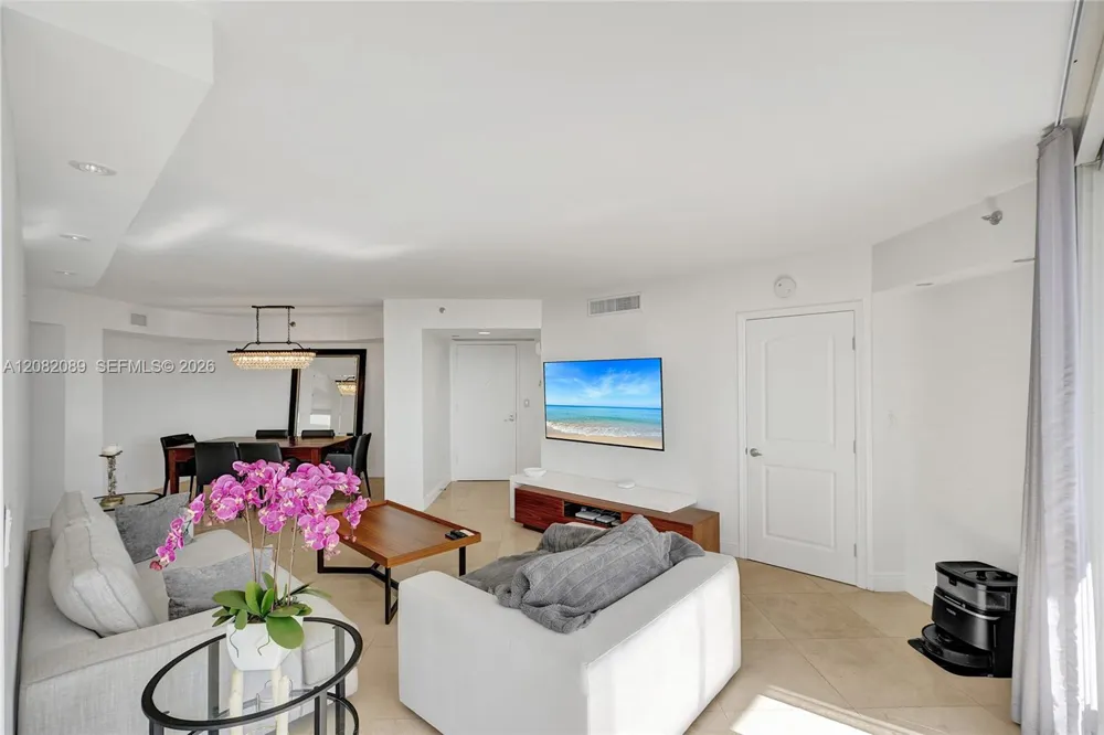 1000 E Island Blvd #1403 Aventura, FL 33160