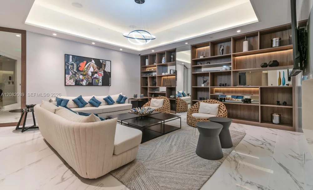 1000 E Island Blvd #1403 Aventura, FL 33160