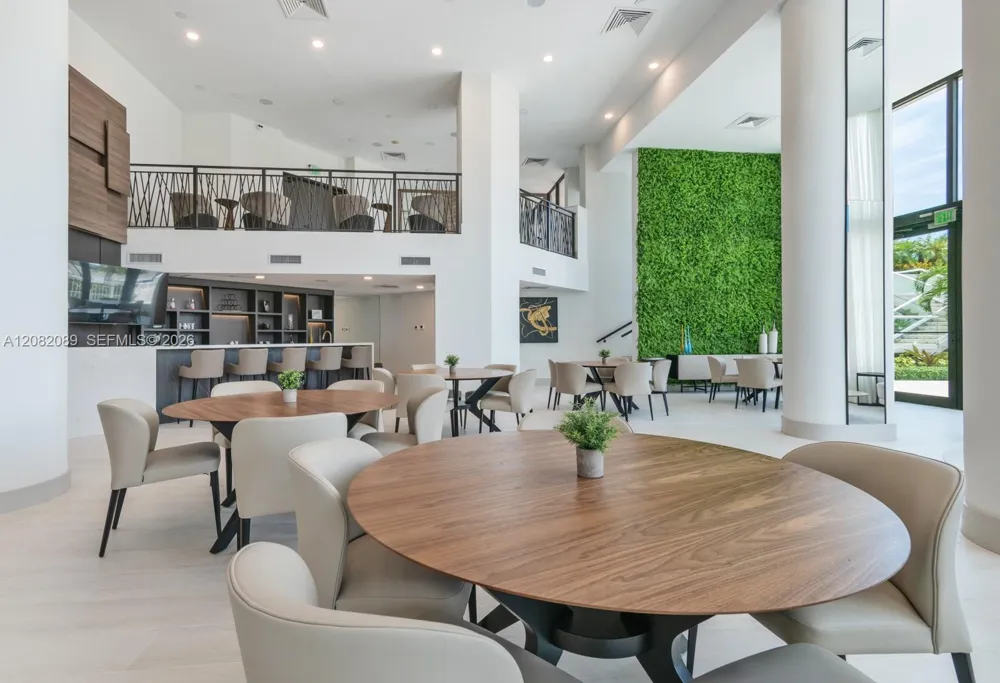 1000 E Island Blvd #1403 Aventura, FL 33160