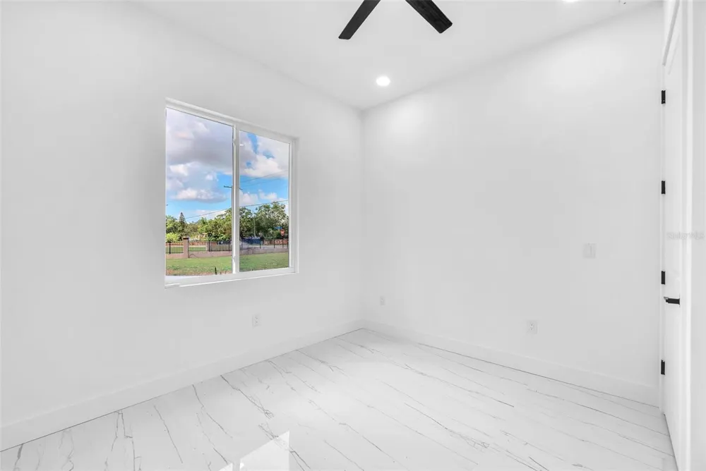 11921 FORT KING HIGHWAY Thonotosassa, FL 33592