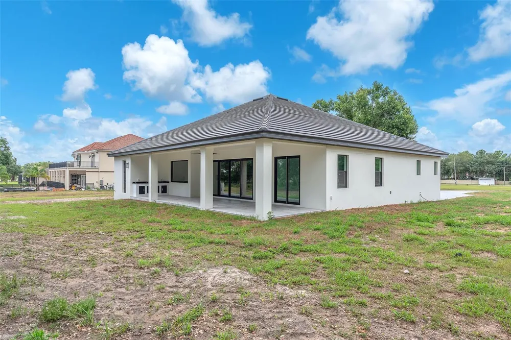 11921 FORT KING HIGHWAY Thonotosassa, FL 33592