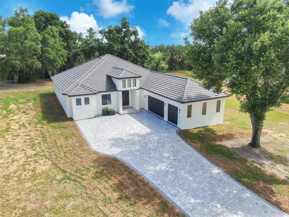 11921 FORT KING HIGHWAY Thonotosassa, FL 33592