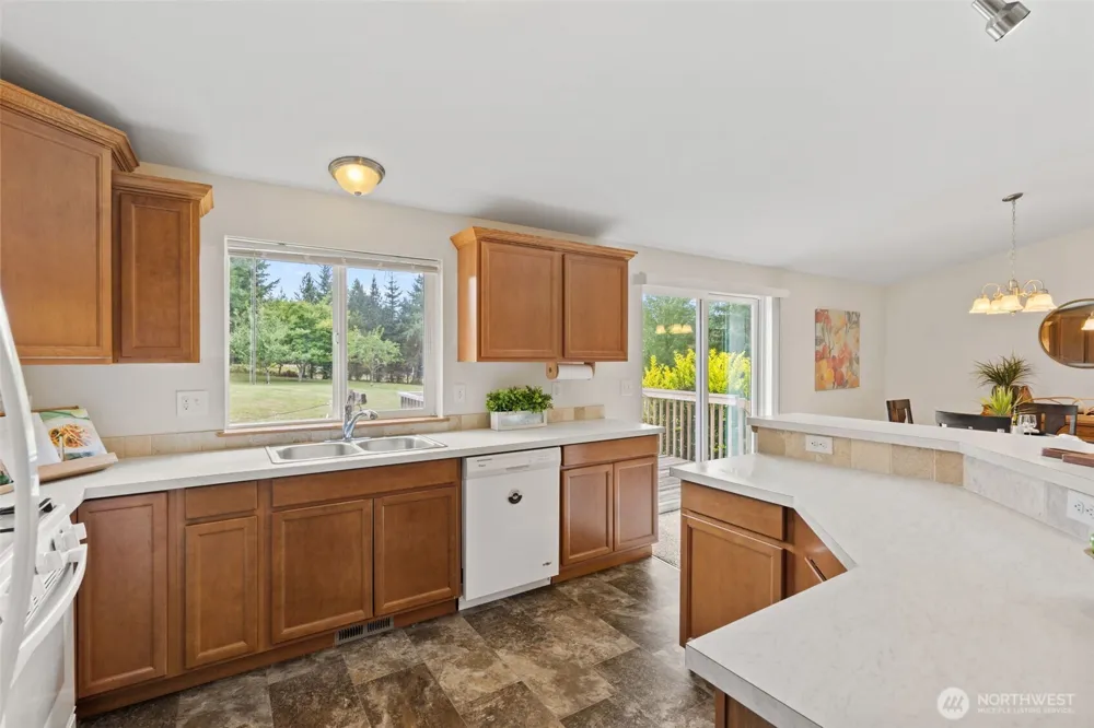 1303 E Alta Drive Belfair, WA 98528