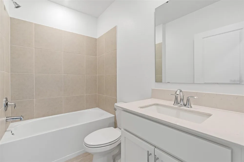 3028 NAMASTE #UNIT A DRIVE Clermont, FL 34714