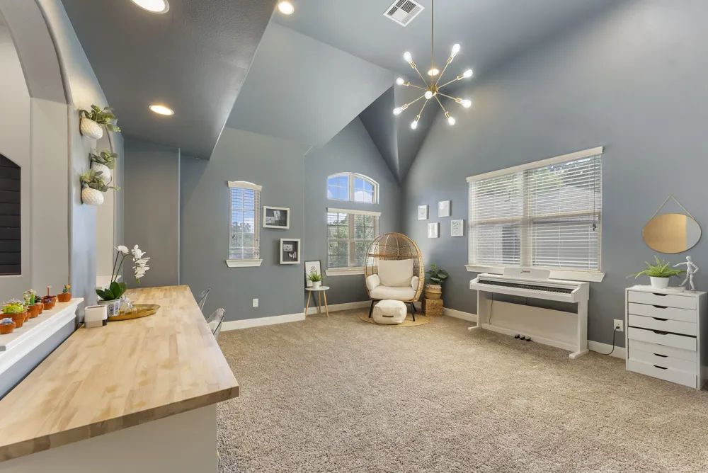 5206 Creekland Circle Spring, TX 77389