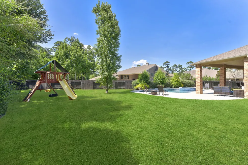 5206 Creekland Circle Spring, TX 77389