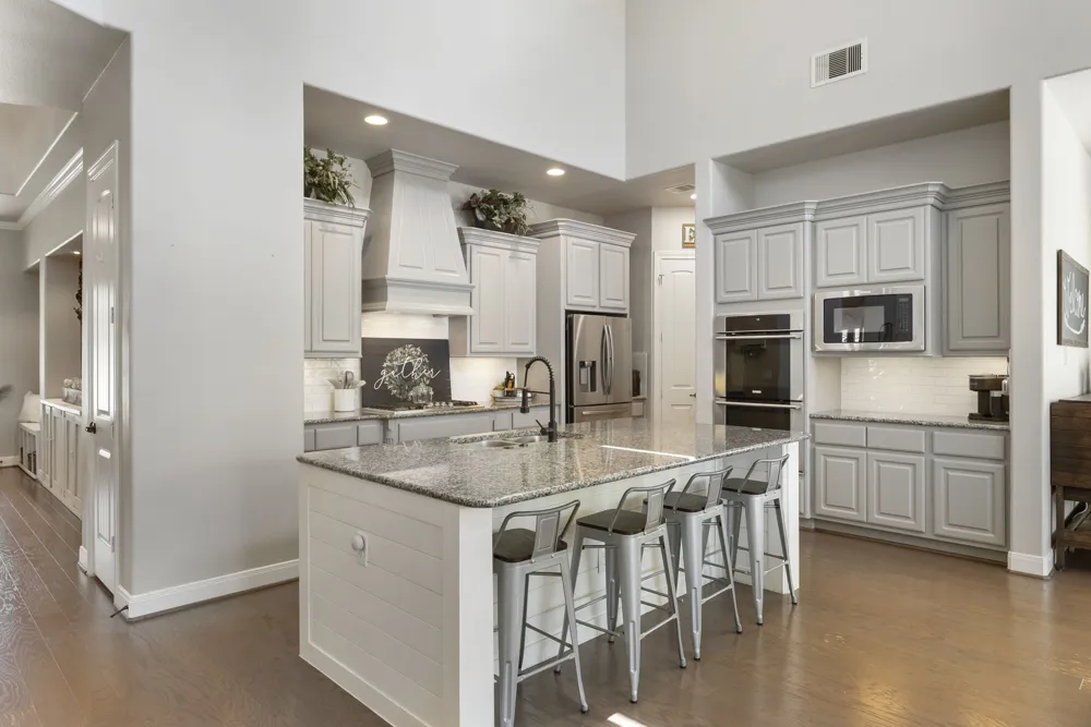 5206 Creekland Circle Spring, TX 77389