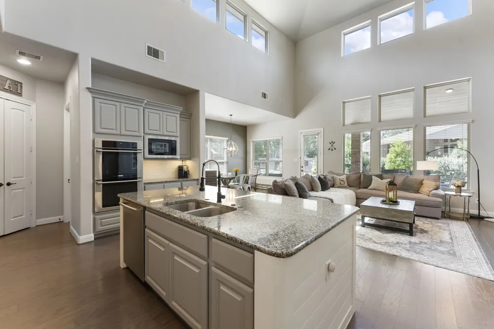 5206 Creekland Circle Spring, TX 77389