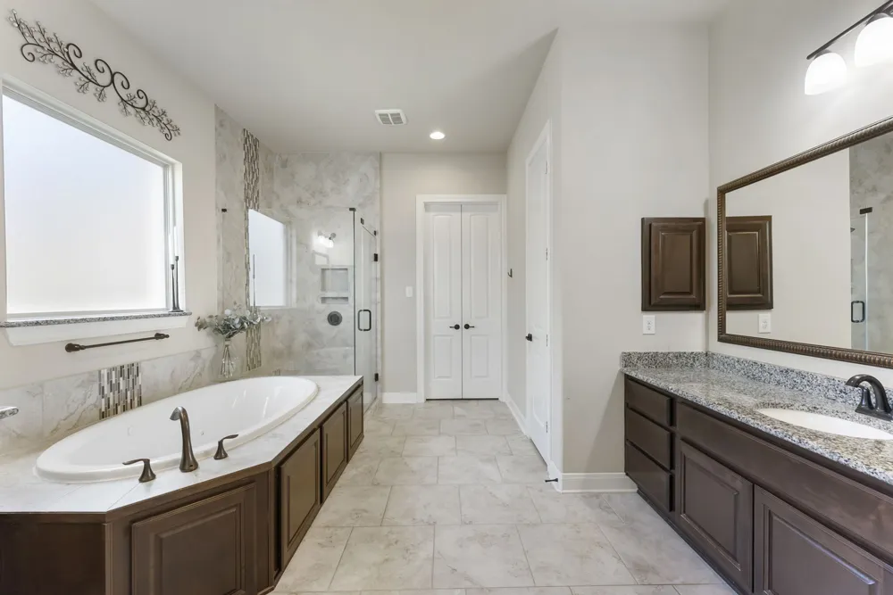5206 Creekland Circle Spring, TX 77389