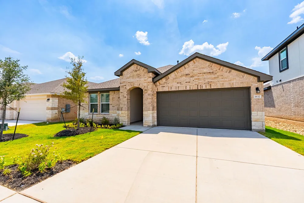 1832 Dandy Brush Drive Leander, TX 78641