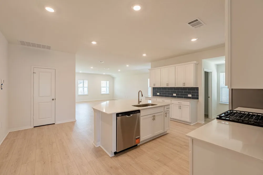 1832 Dandy Brush Drive Leander, TX 78641