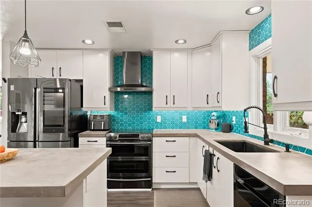 7773 S Oneida Court Centennial, CO 80112