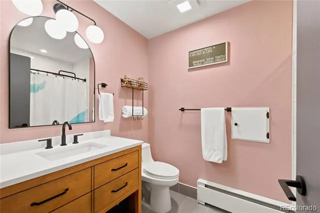 7773 S Oneida Court Centennial, CO 80112