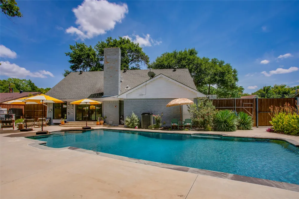 6529 Putting Green Drive Dallas, TX 75232