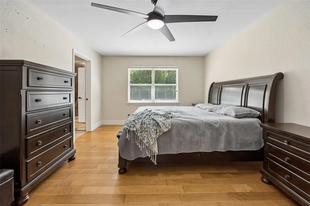 1203 Oakwood Trail Southlake, TX 76092
