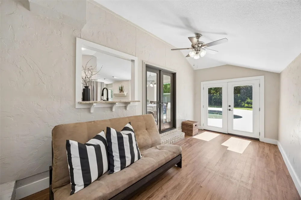 1203 Oakwood Trail Southlake, TX 76092
