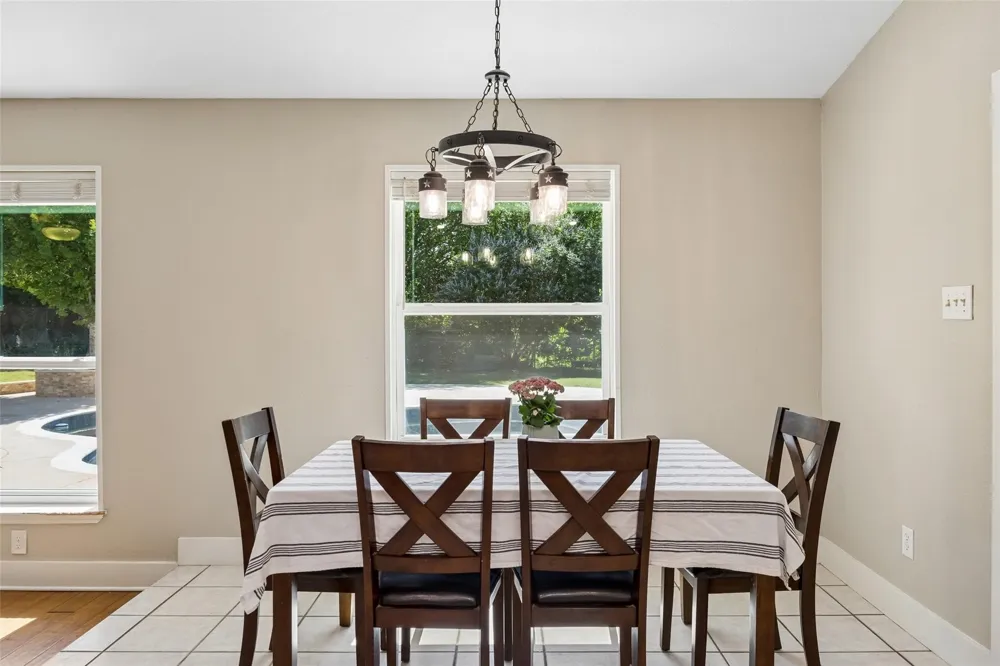 1203 Oakwood Trail Southlake, TX 76092