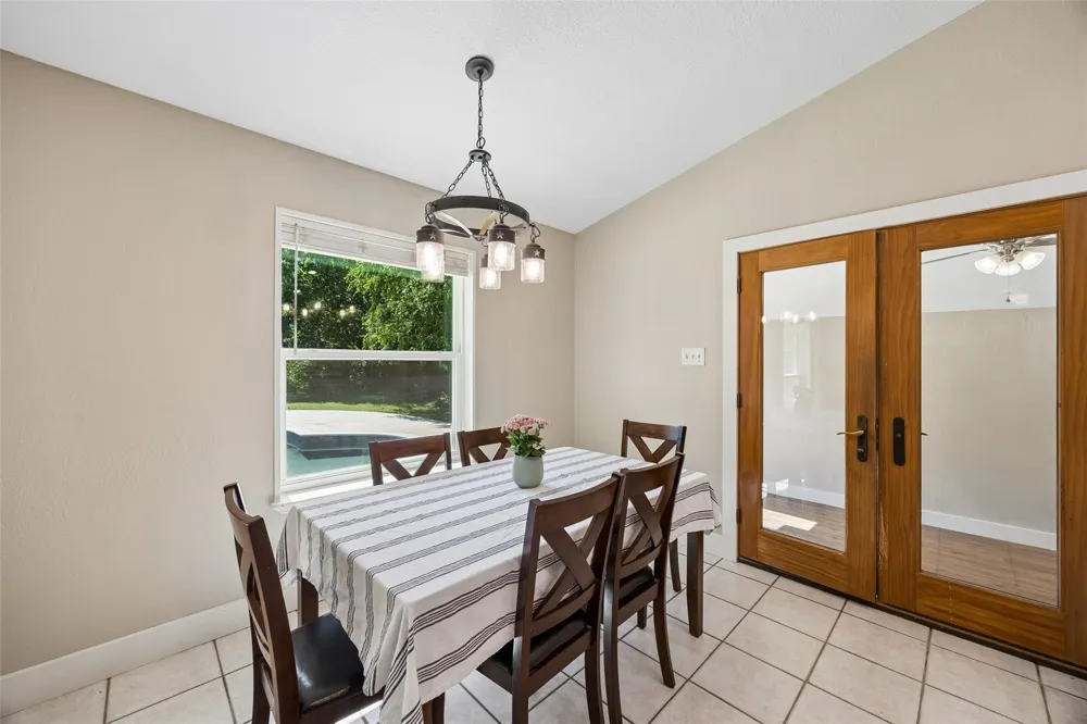 1203 Oakwood Trail Southlake, TX 76092