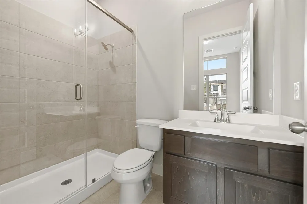 813 Caballos Drive League City, TX 77546
