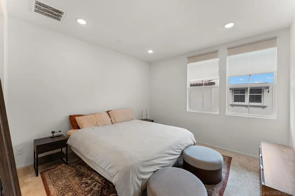 427 Omega Gln Escondido, CA 92025