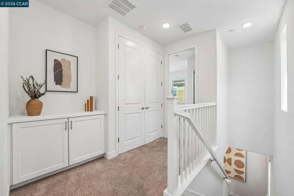 1902 Shasta Ln Hercules, CA 94547
