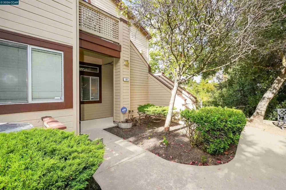 138 Marsala Ct Hercules, CA 94547