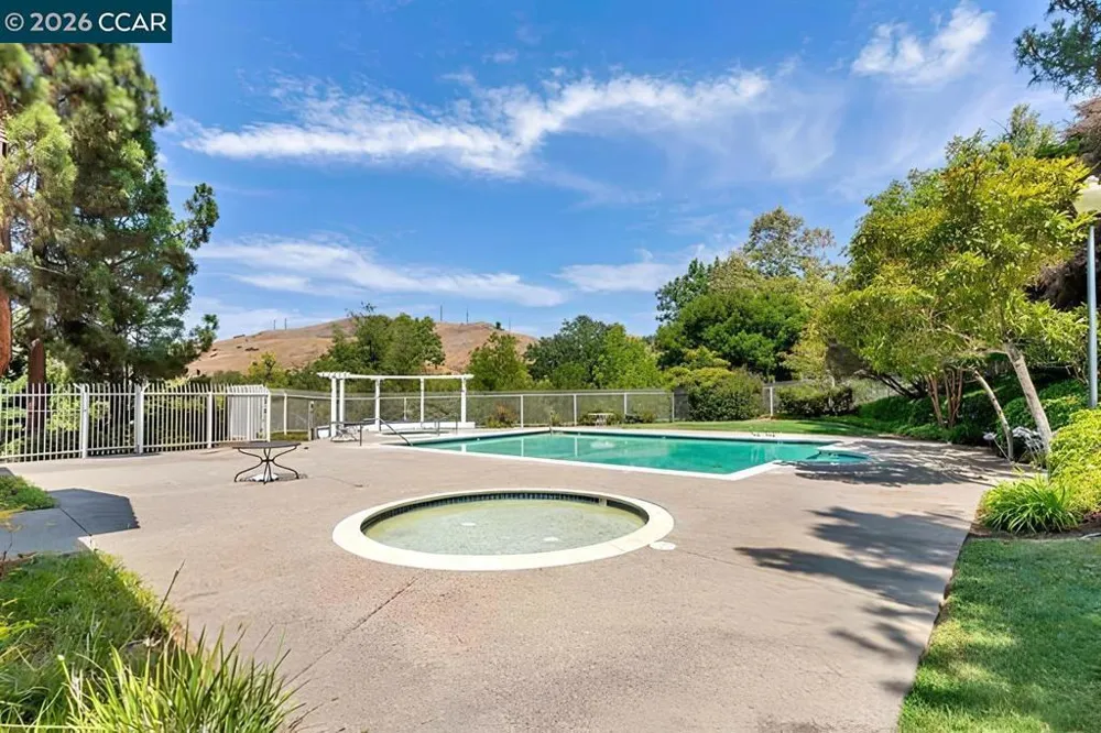 138 Marsala Ct Hercules, CA 94547