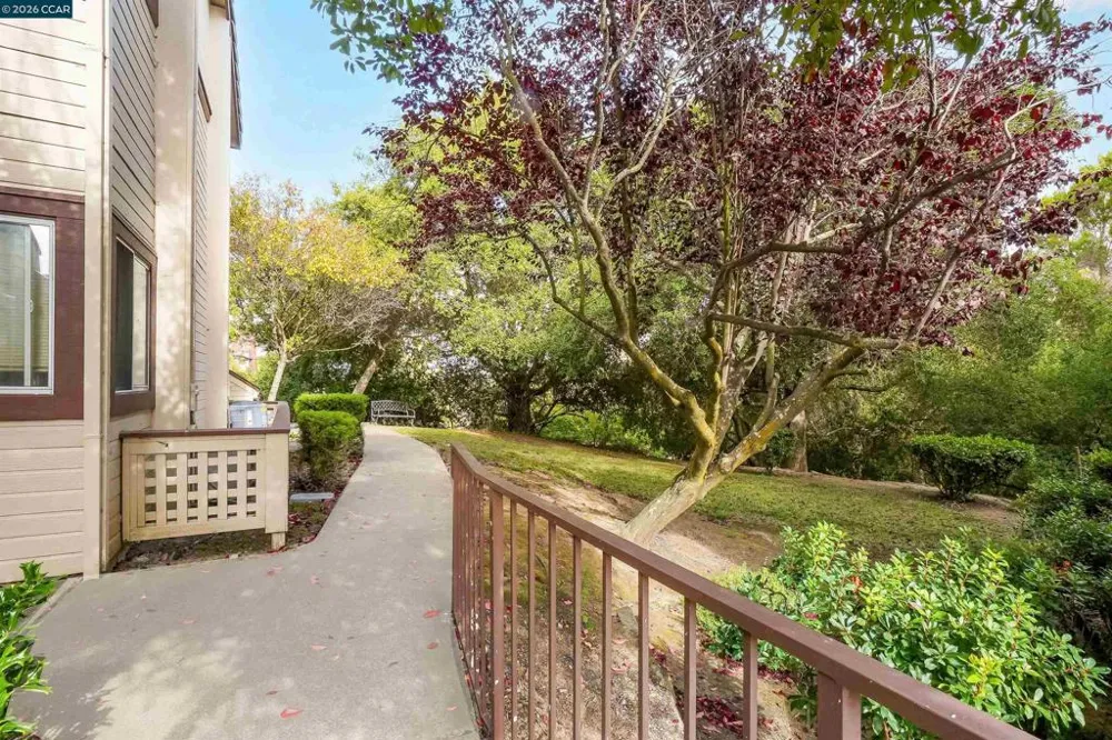 138 Marsala Ct Hercules, CA 94547
