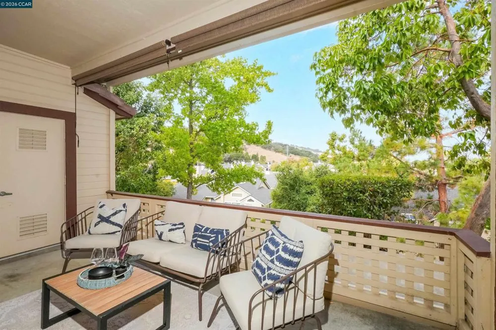 138 Marsala Ct Hercules, CA 94547