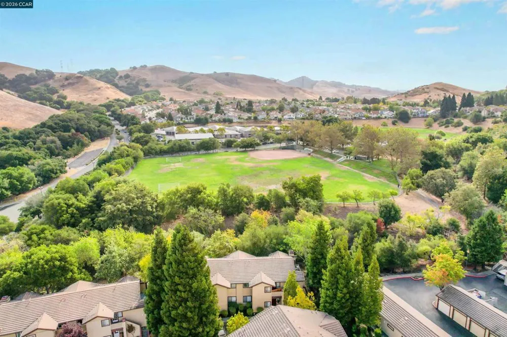 138 Marsala Ct Hercules, CA 94547
