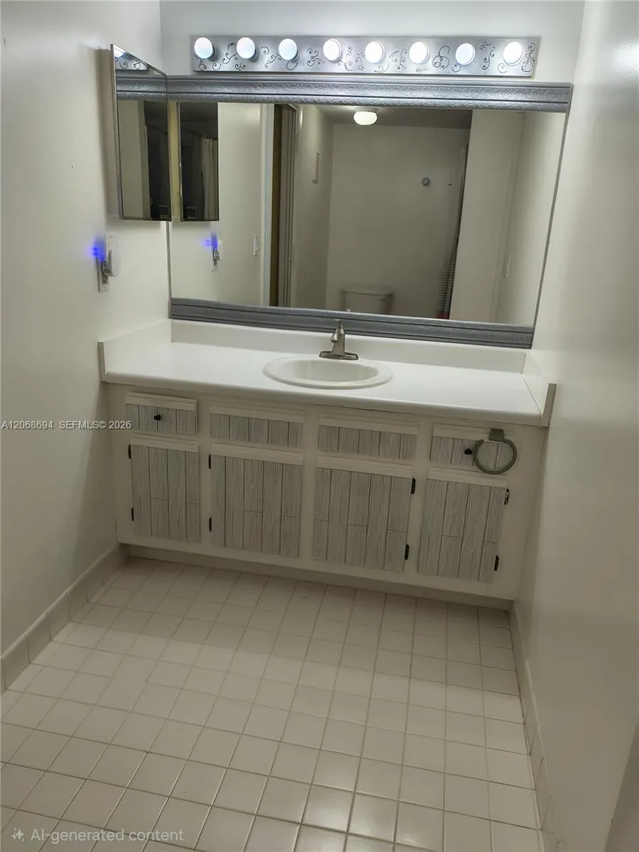 9830 W Mcnab Rd #208 Tamarac, FL 33321