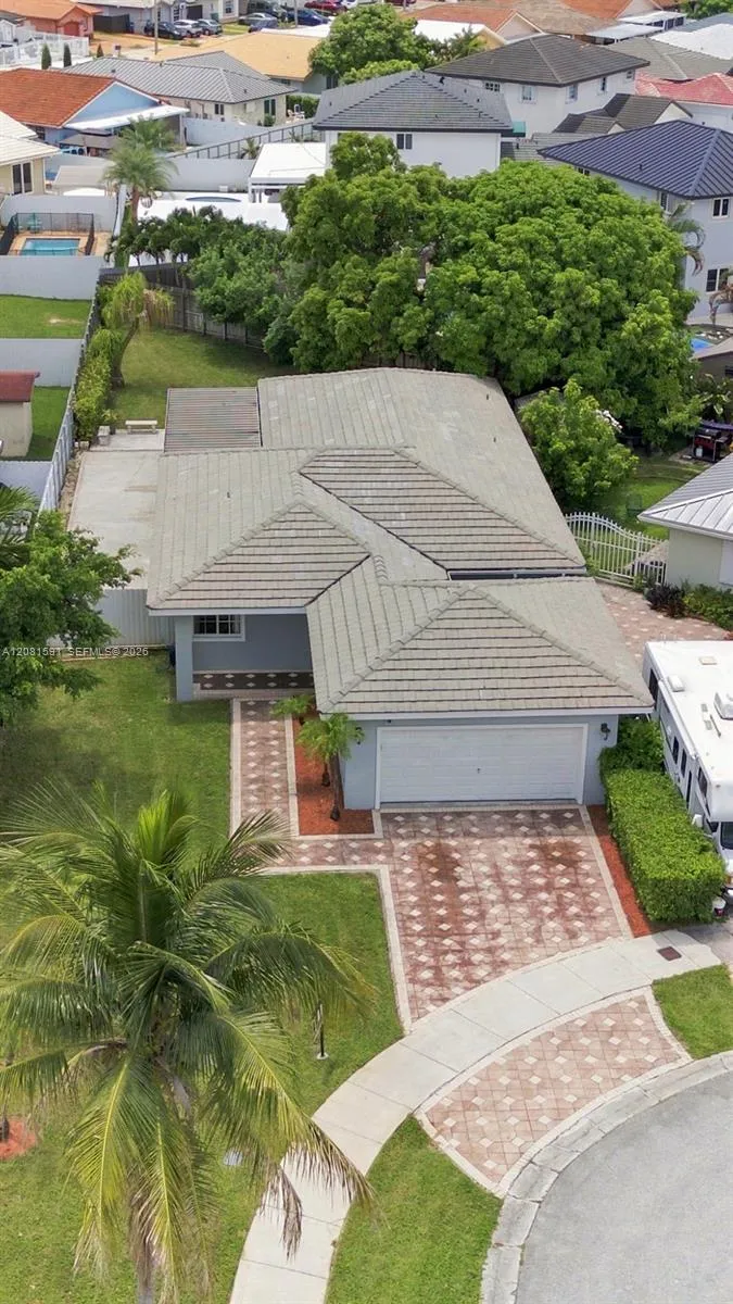 14720 SW 141st Ter Miami, FL 33196