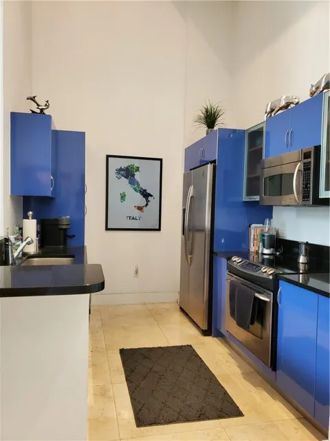 2775 NE 187TH STREET #121