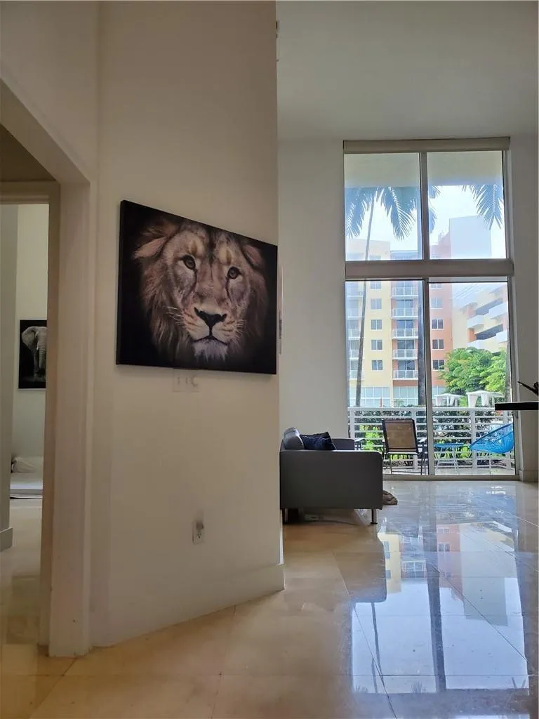 2775 NE 187TH STREET #121 Aventura, FL 33180