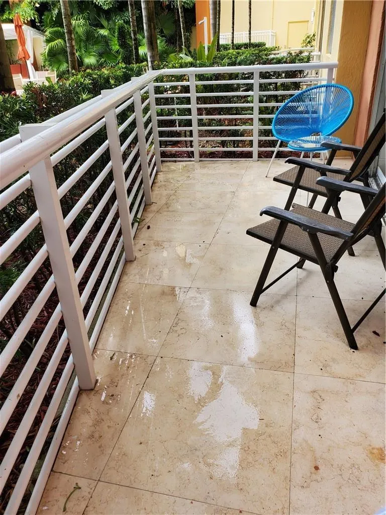 2775 NE 187TH STREET #121 Aventura, FL 33180