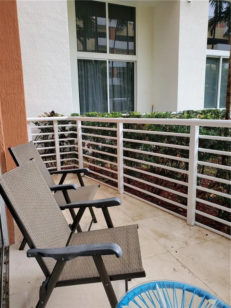 2775 NE 187TH STREET #121 Aventura, FL 33180