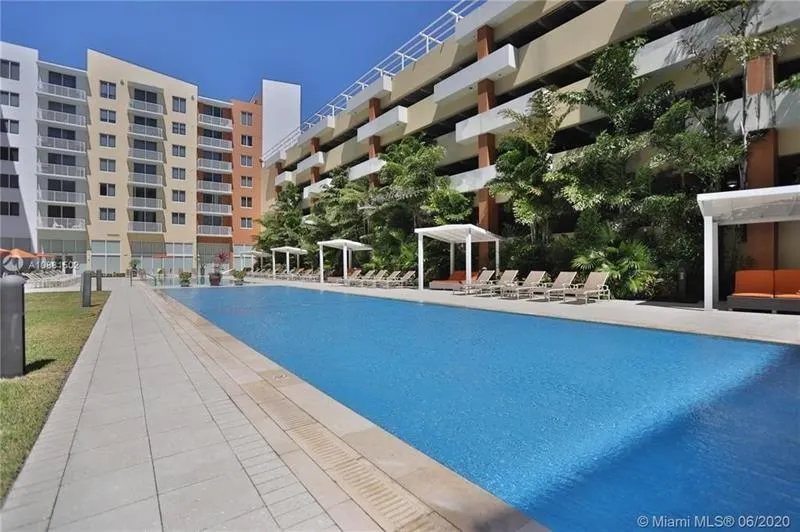 2775 NE 187TH STREET #121 Aventura, FL 33180