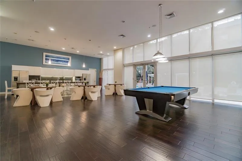 2775 NE 187TH STREET #121 Aventura, FL 33180