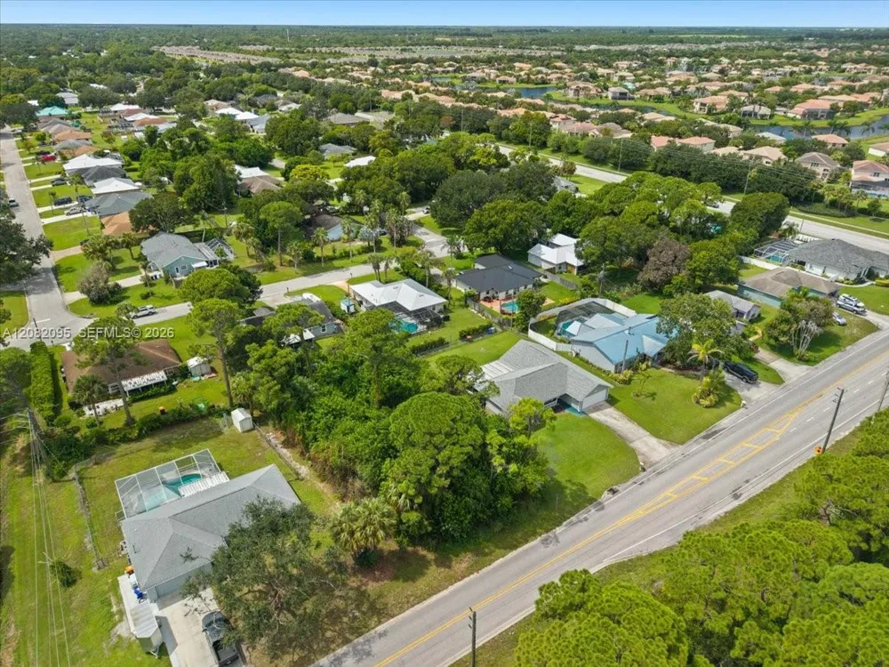 1855 SW 17th Ln SW Vero Beach, FL 32962